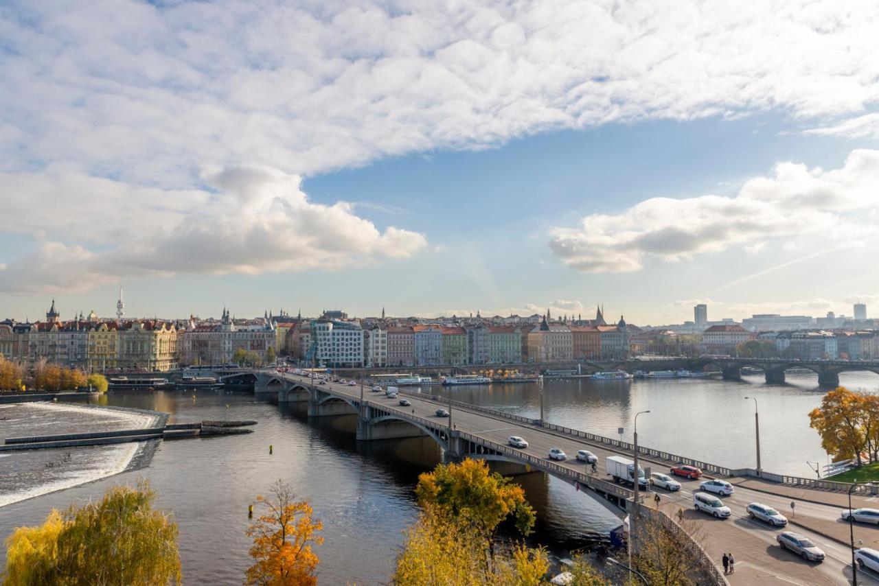 Hotel apartamentowy Janackovo - Riverside 4*