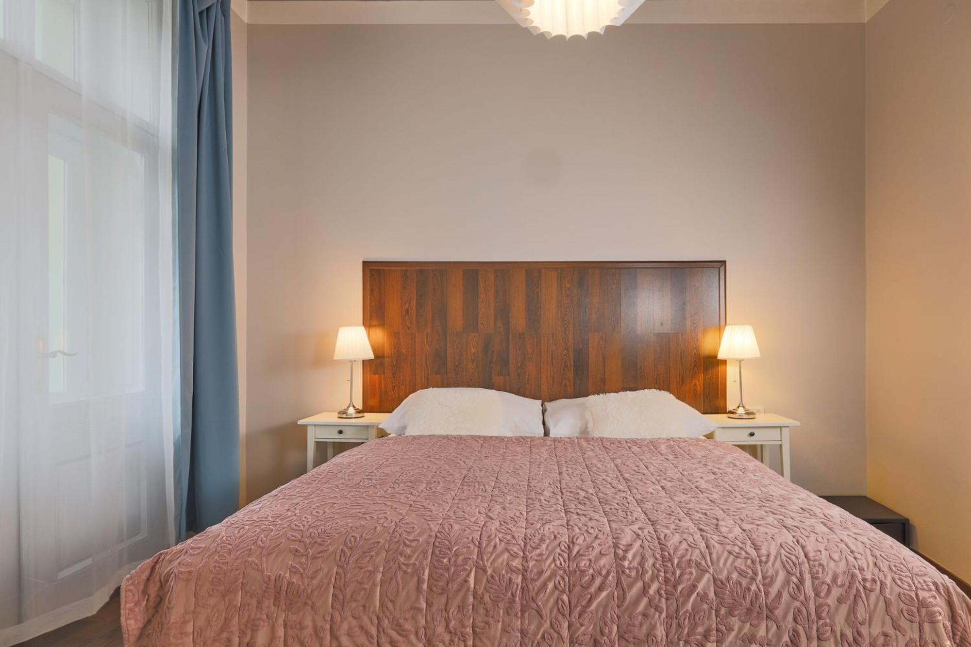 Janackovo - Riverside Hotel apartamentowy Praga