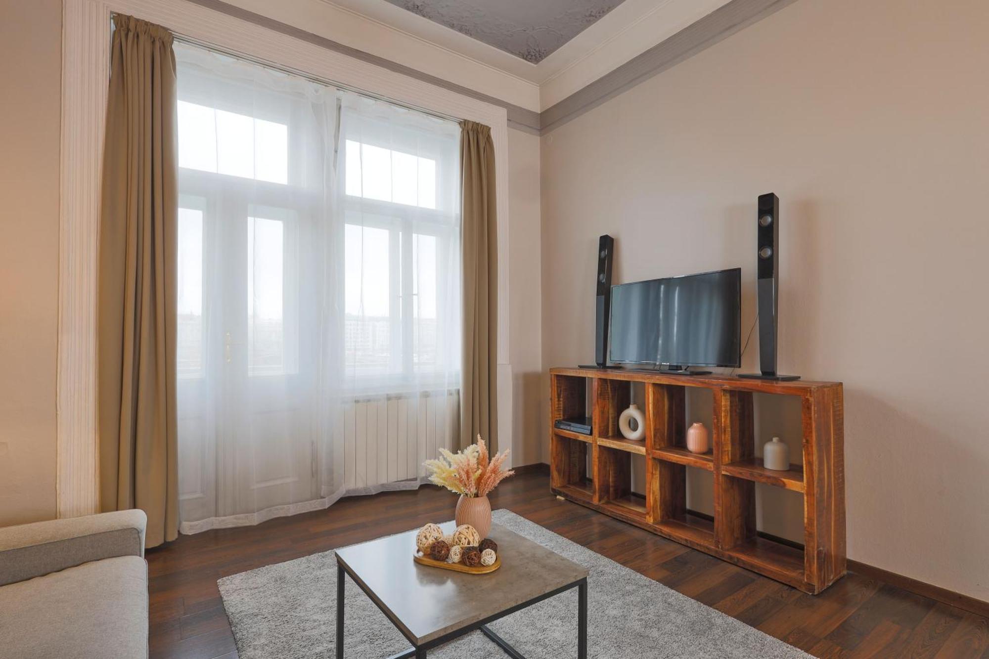 Janackovo - Riverside Hotel apartamentowy